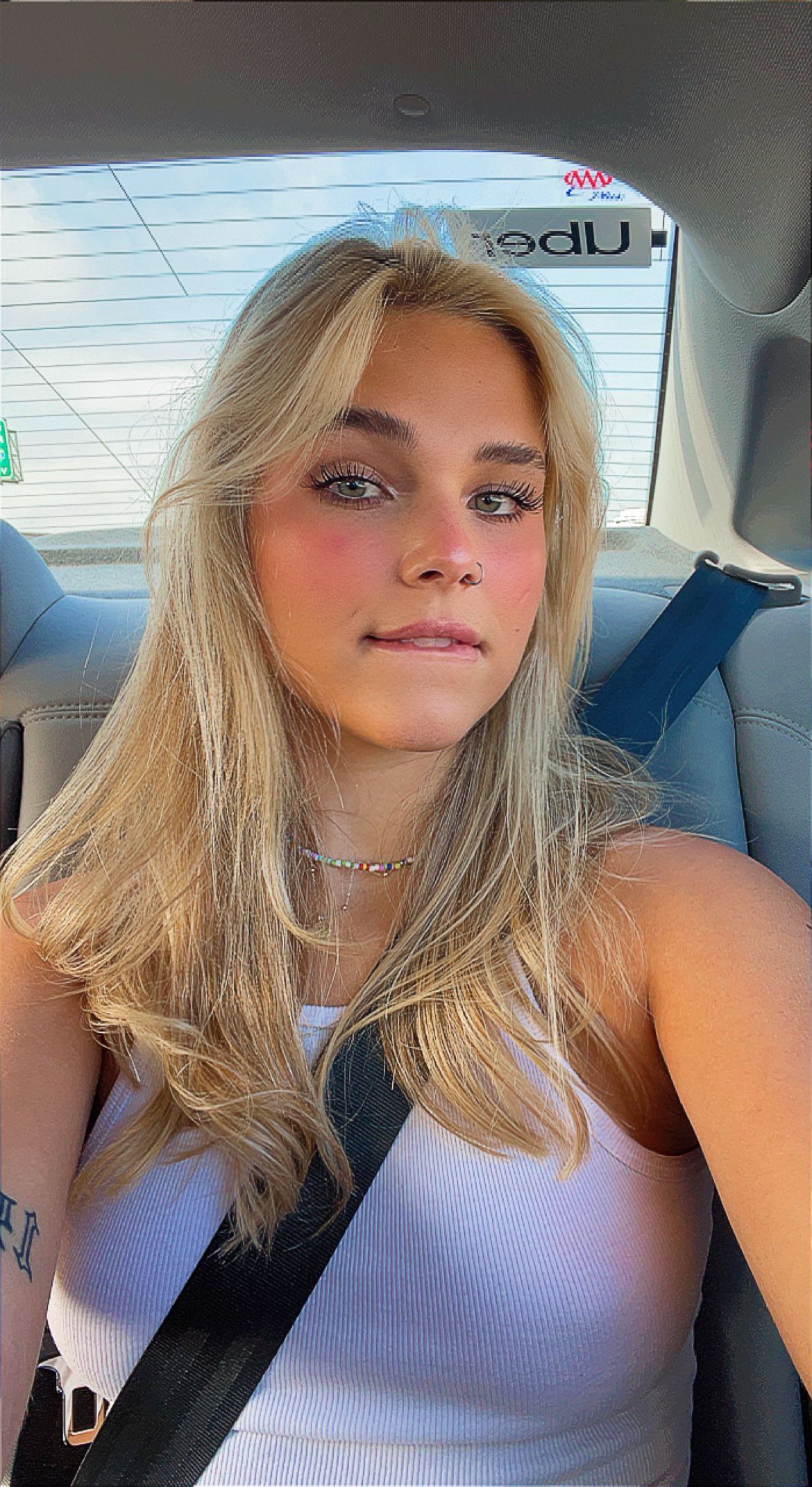 skilahblue snapchat image archive image