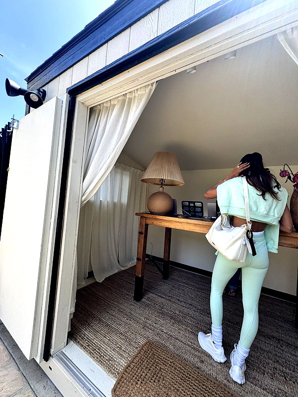 skilahblue image ~ Altpins