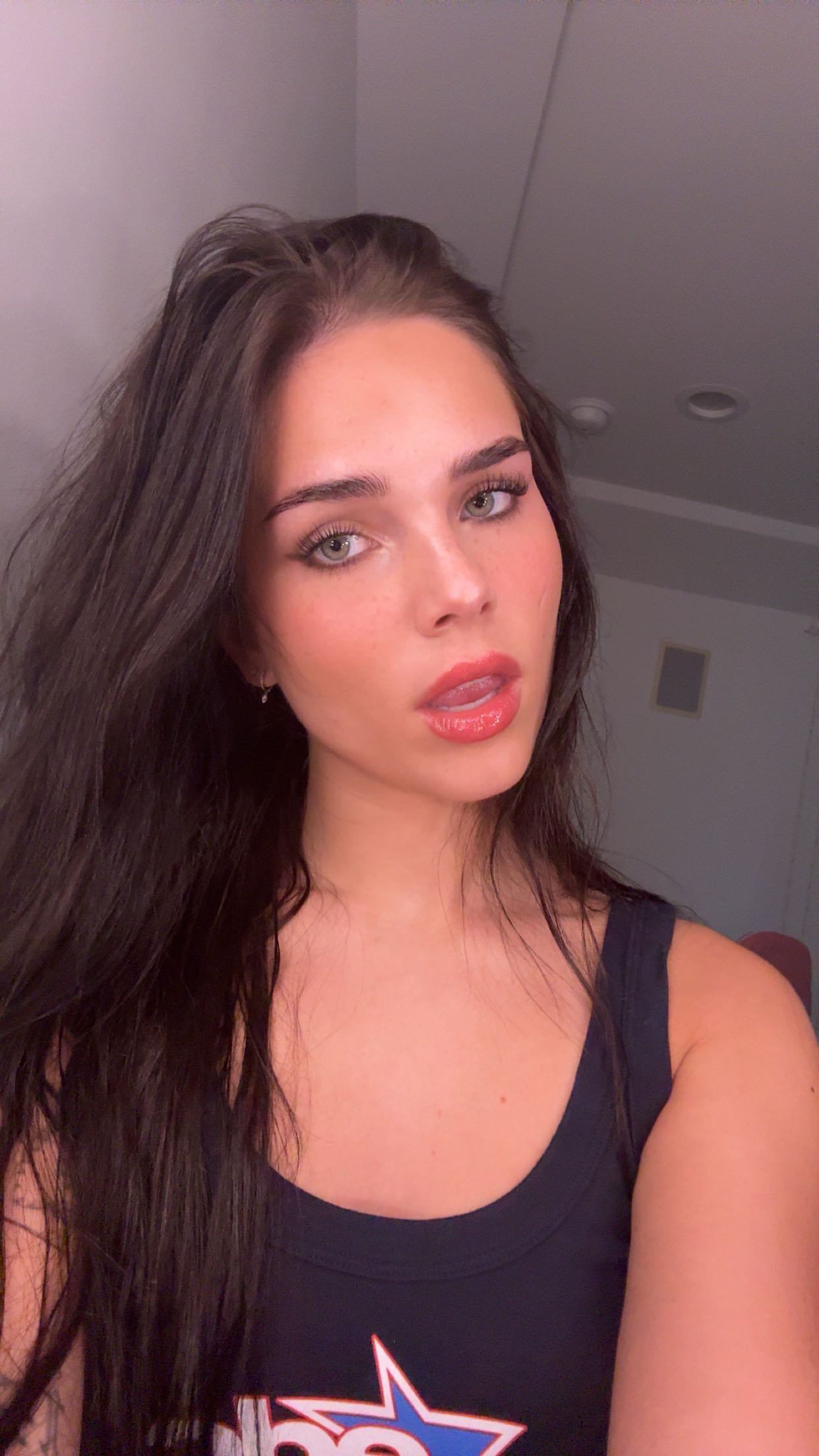 skilahblue snapchat image archive image