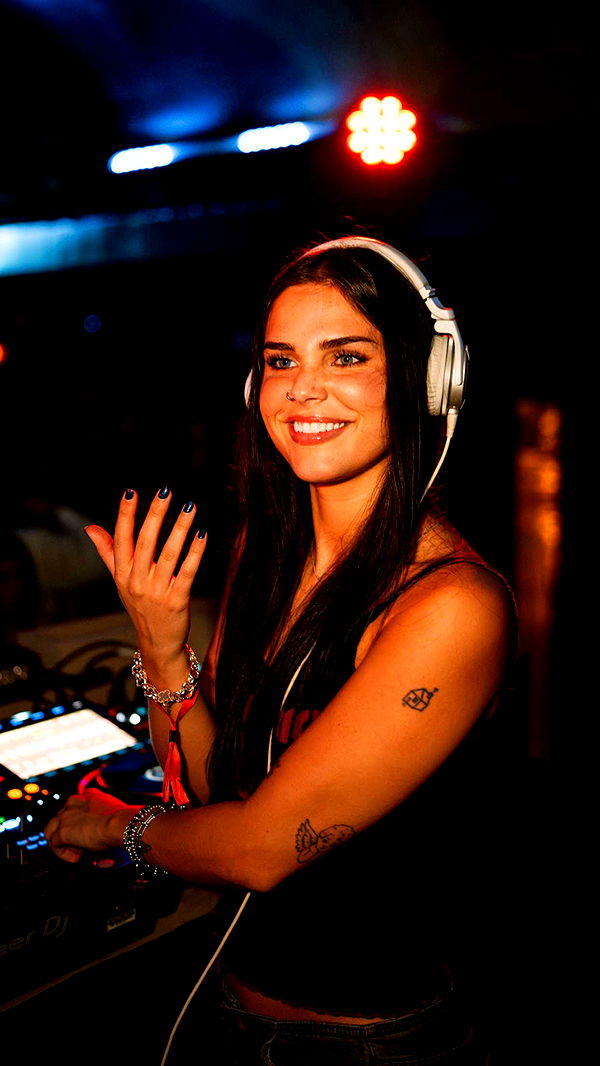 skilahblue image ~ Altpins