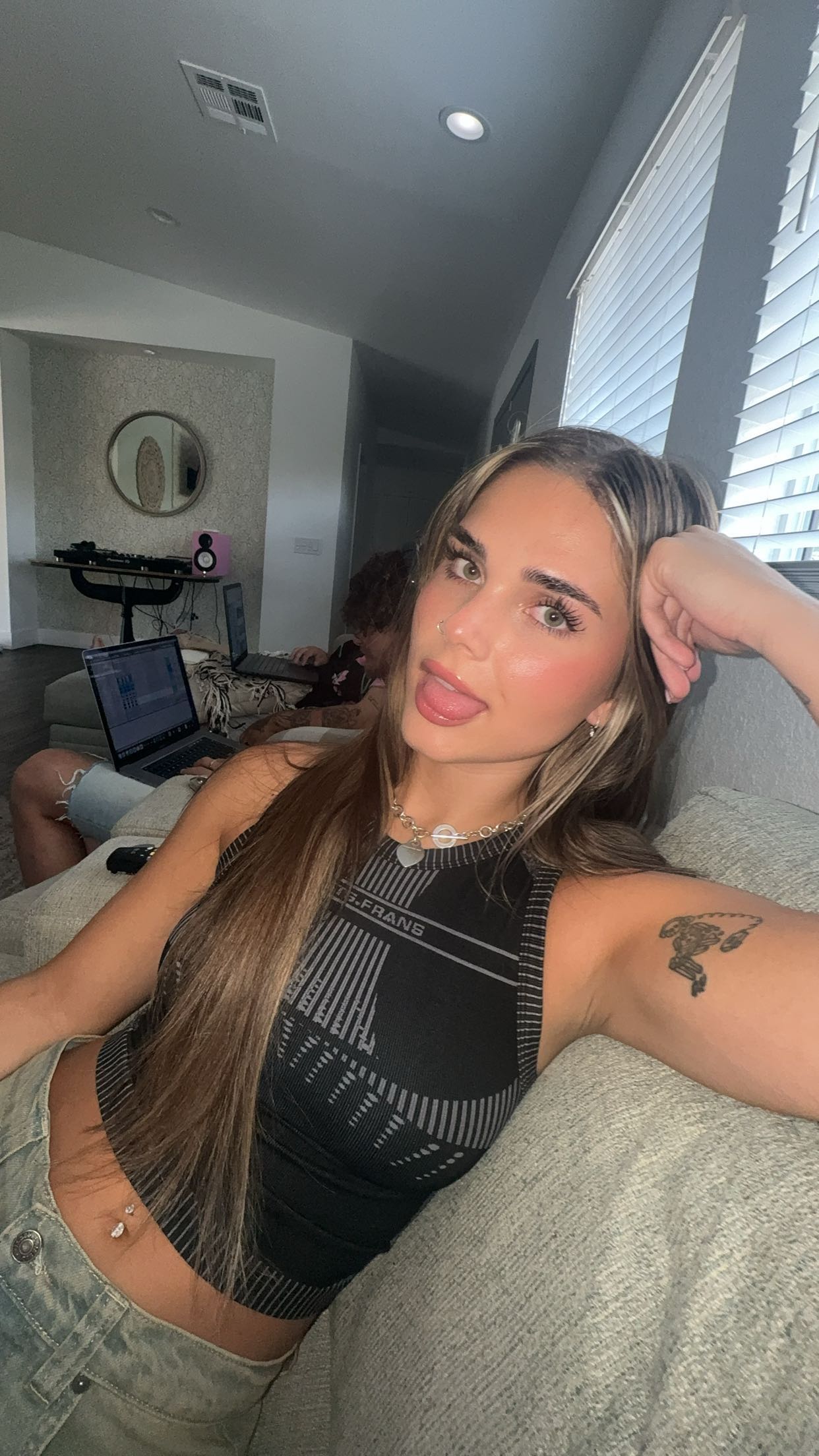 skilahblue snapchat image archive image