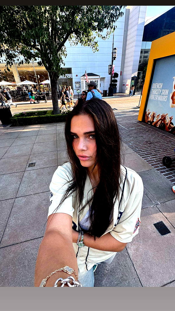 skilahblue image ~ Altpins