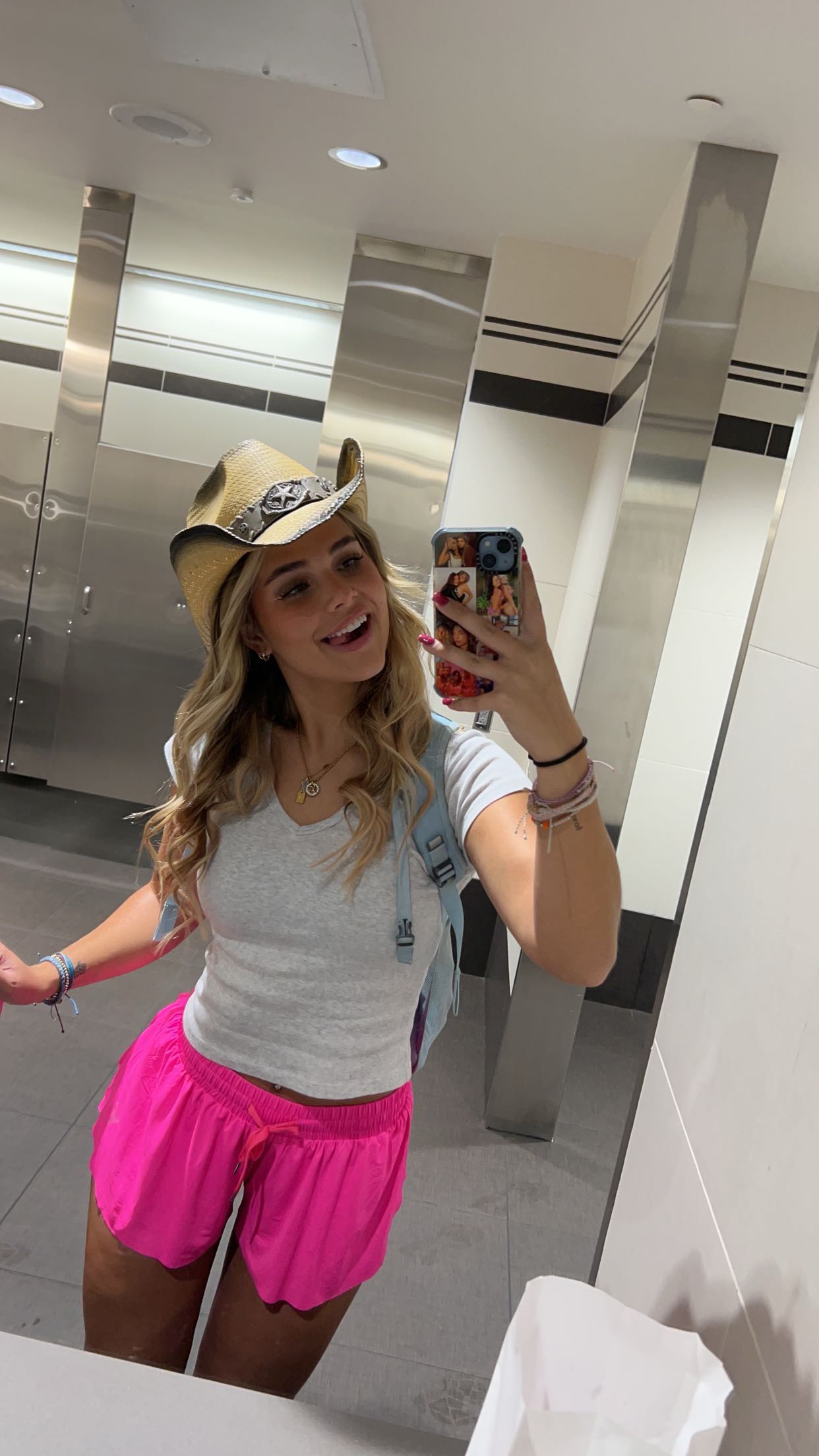 skilahblue snapchat image archive image