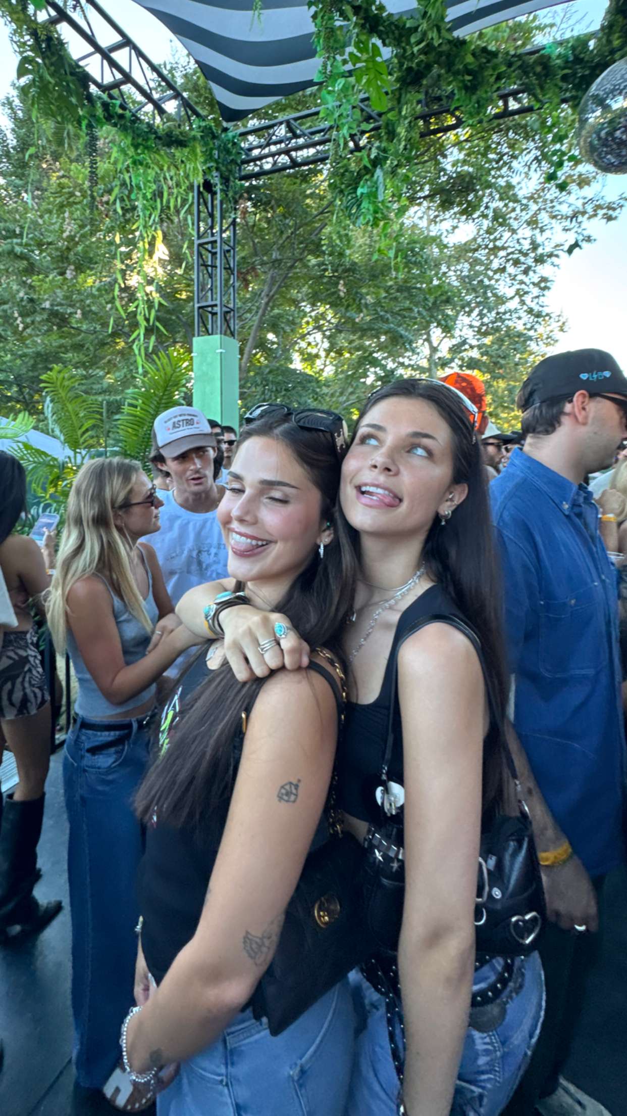 skilahblue snapchat image archive image