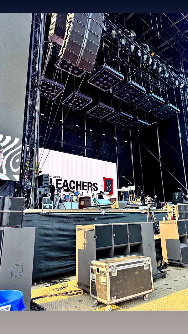 skilahblue image ~ Altpins