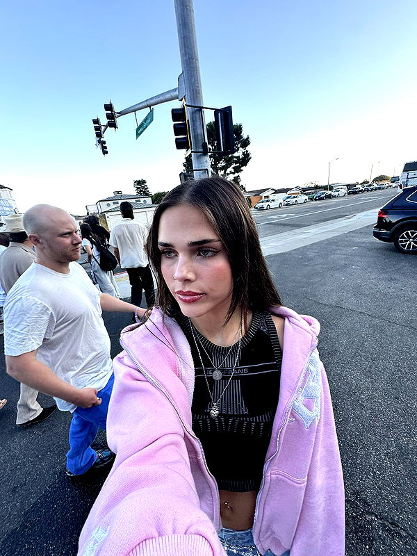 skilahblue image ~ Altpins