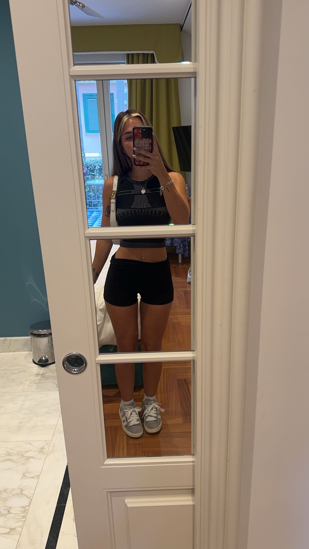 skilahblue snapchat image archive image