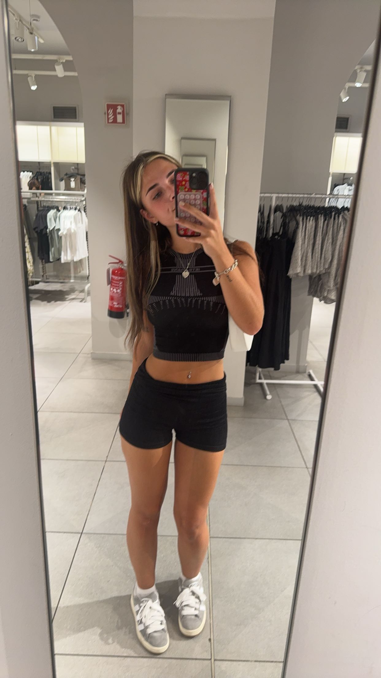 skilahblue snapchat image archive image