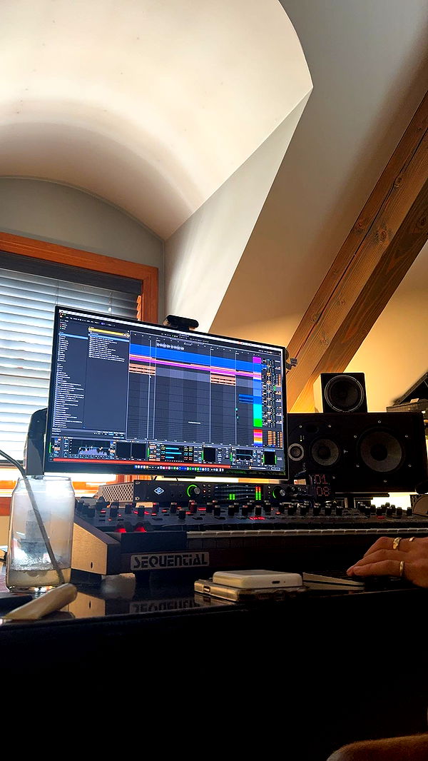 skilahblue image ~ Altpins