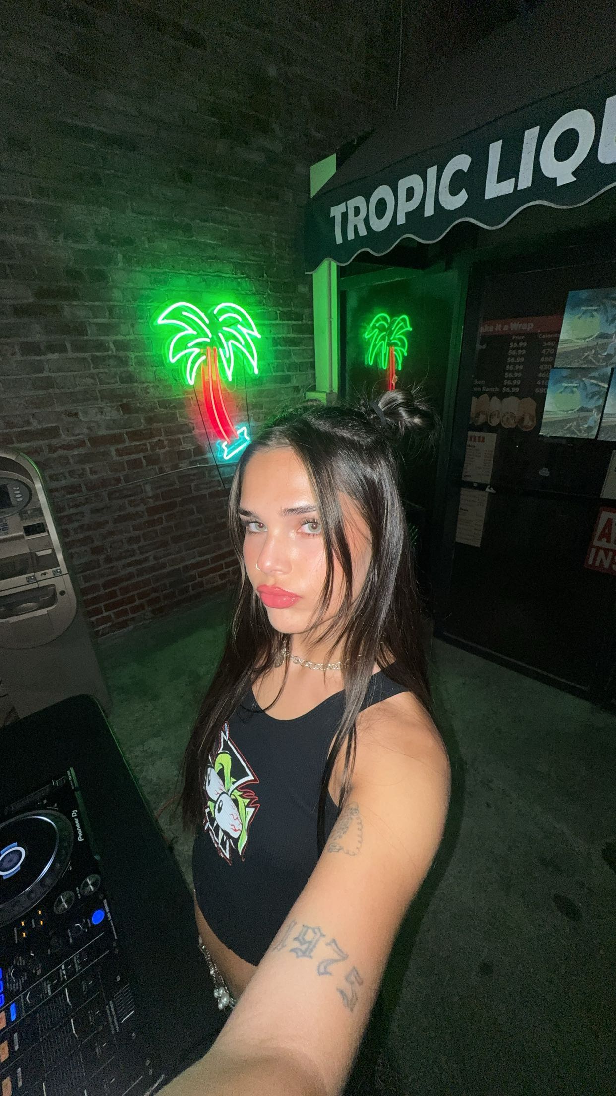 skilahblue snapchat image archive image