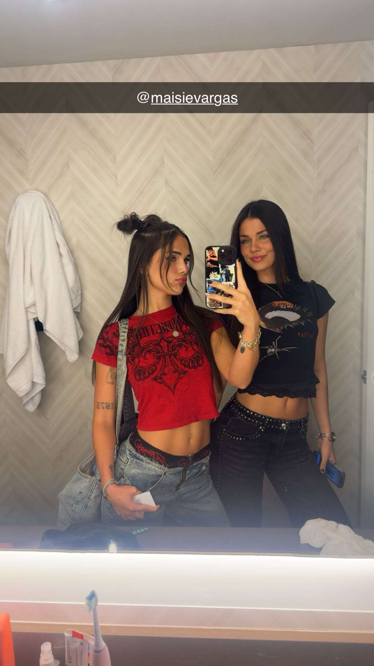 skilahblue snapchat image archive image