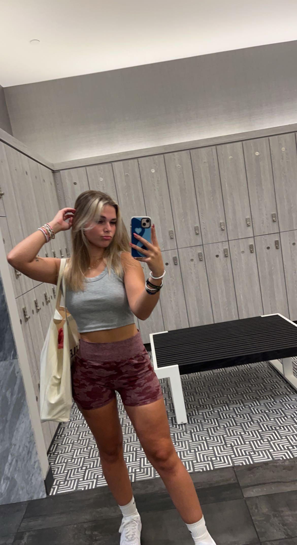 skilahblue snapchat image archive image