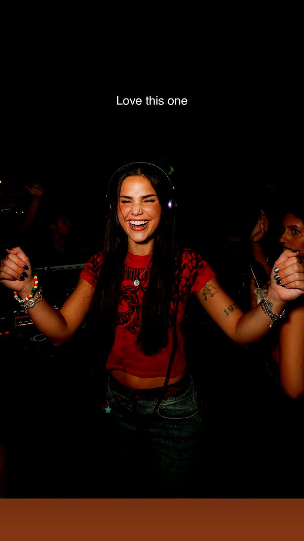 skilahblue image ~ Altpins