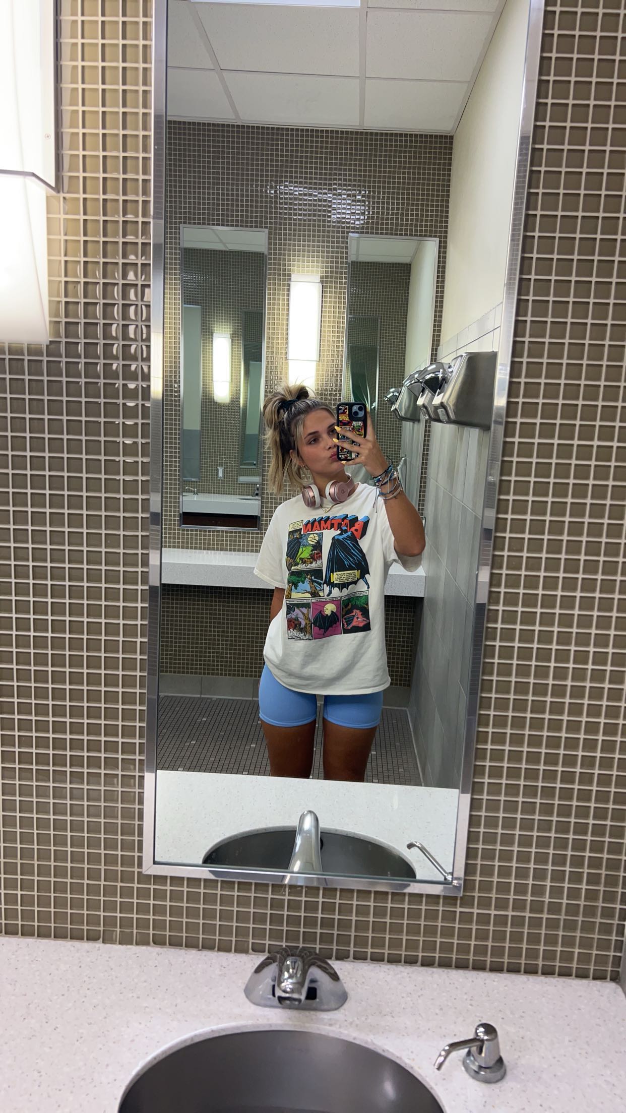 skilahblue snapchat image archive image