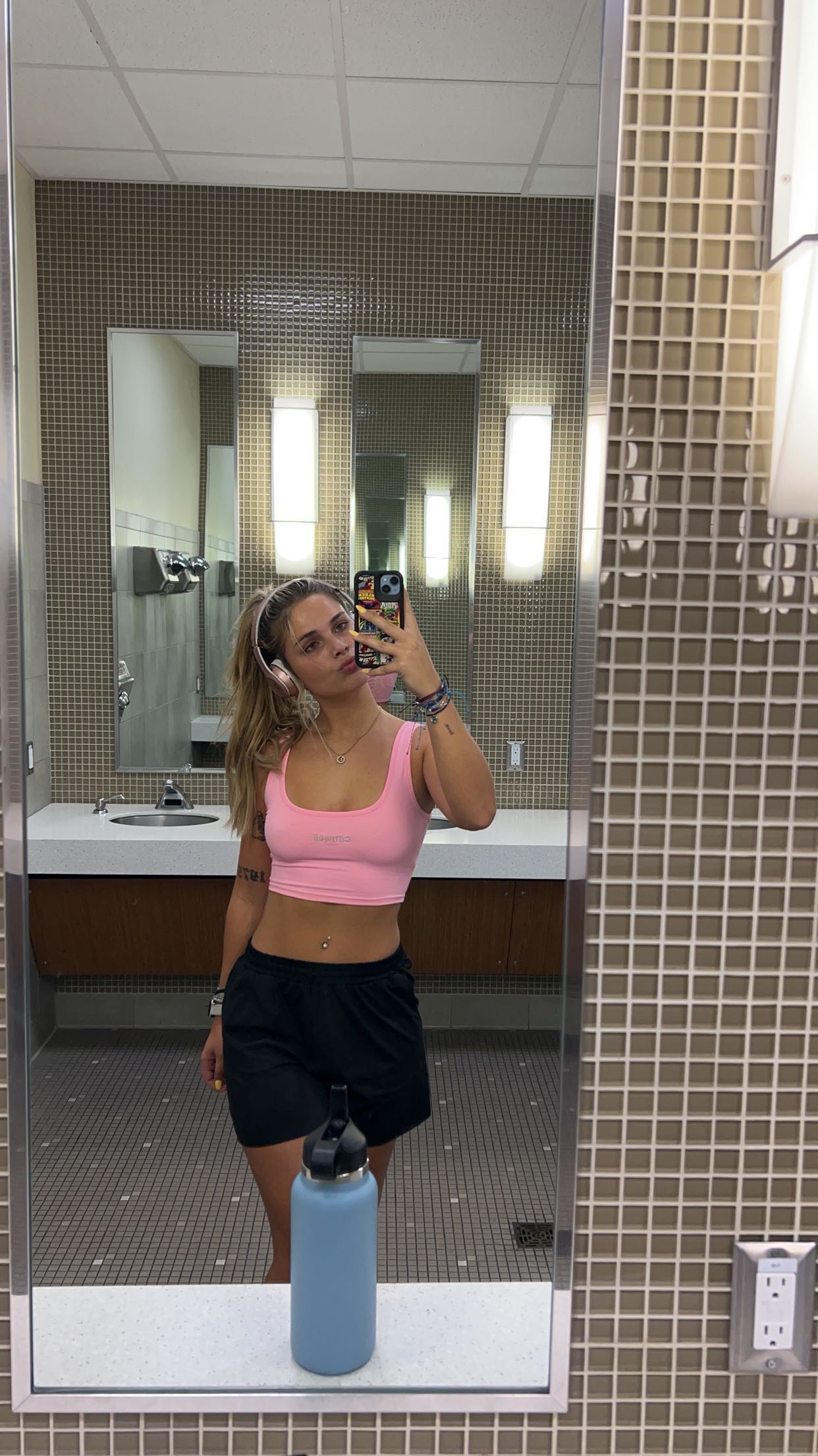 skilahblue snapchat image archive image