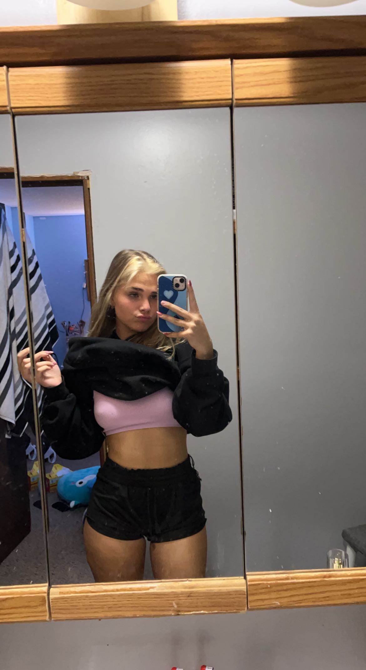 skilahblue snapchat image archive image