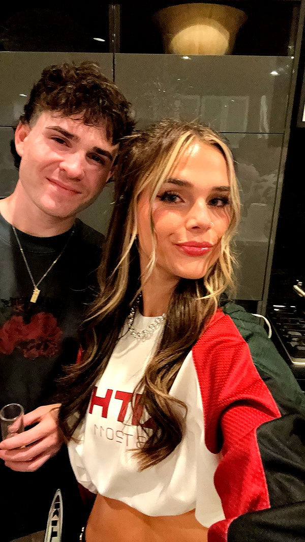 skilahblue image ~ Altpins