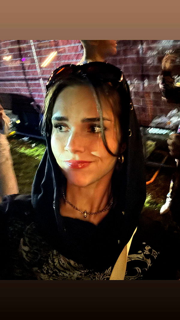 skilahblue image ~ Altpins