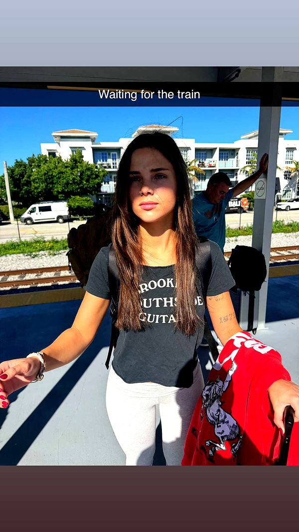 skilahblue image ~ Altpins