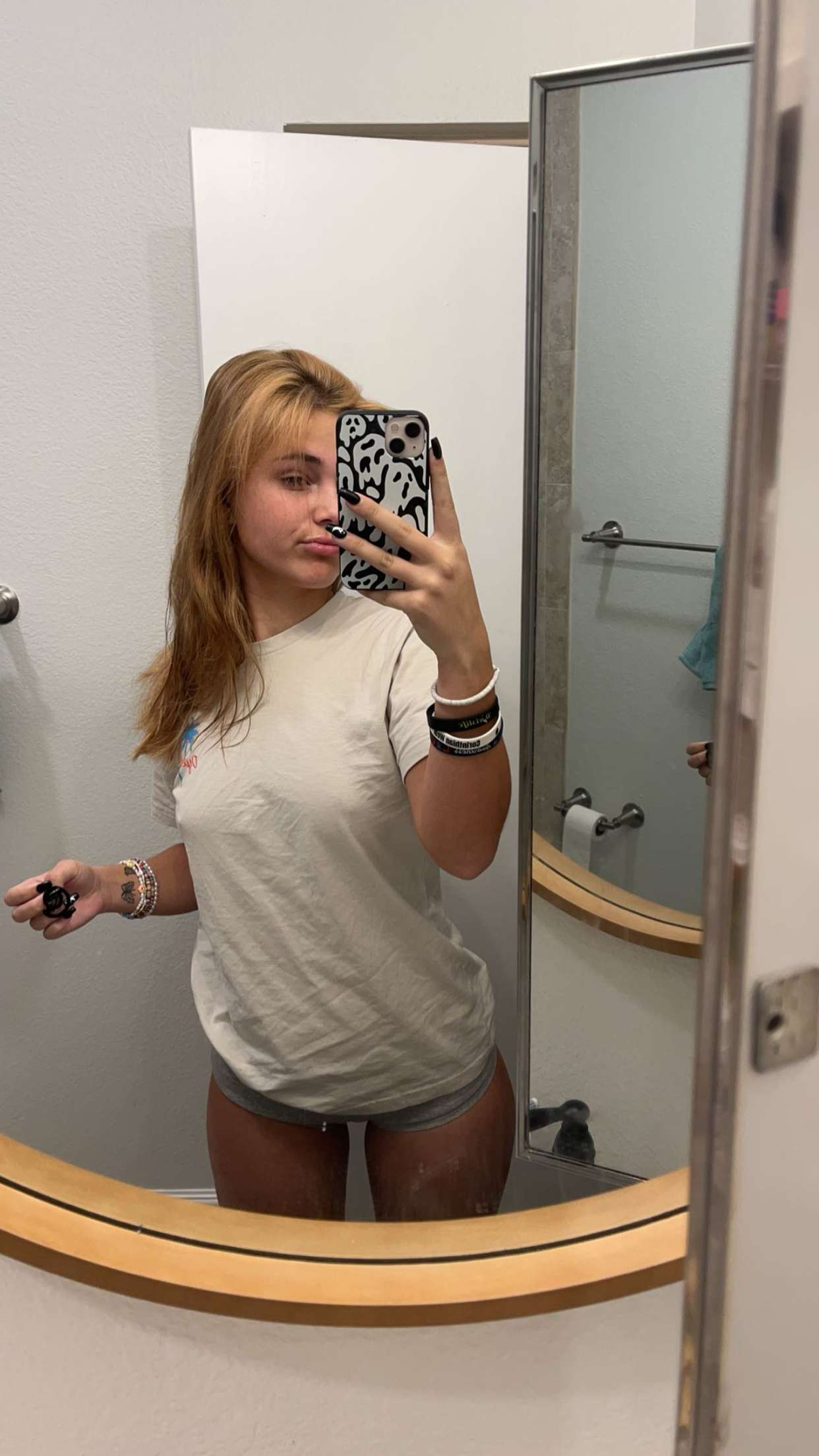 skilahblue snapchat image archive image