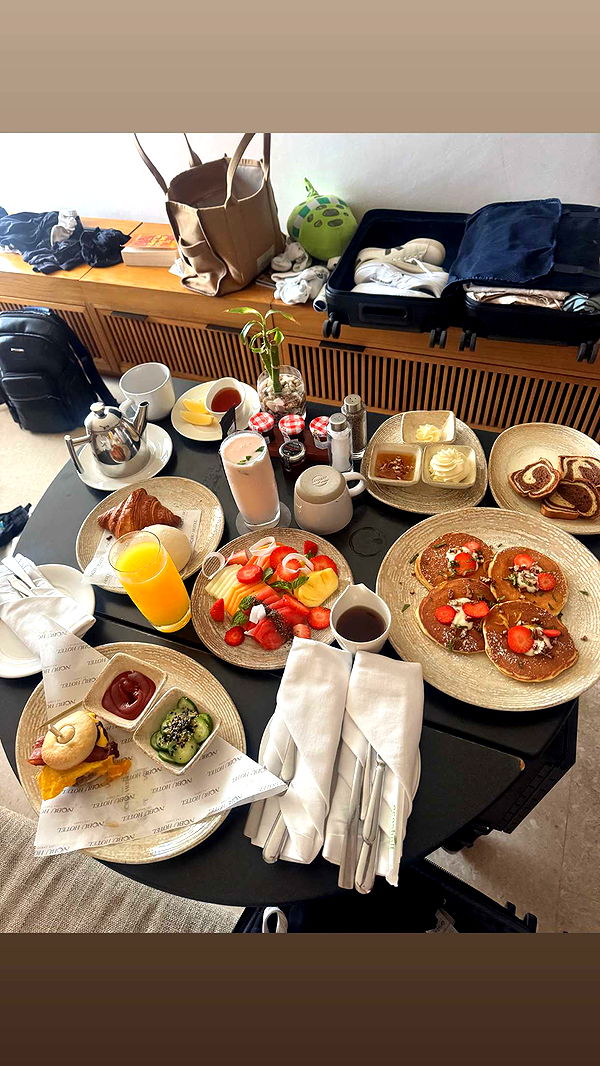 skilahblue image ~ Altpins