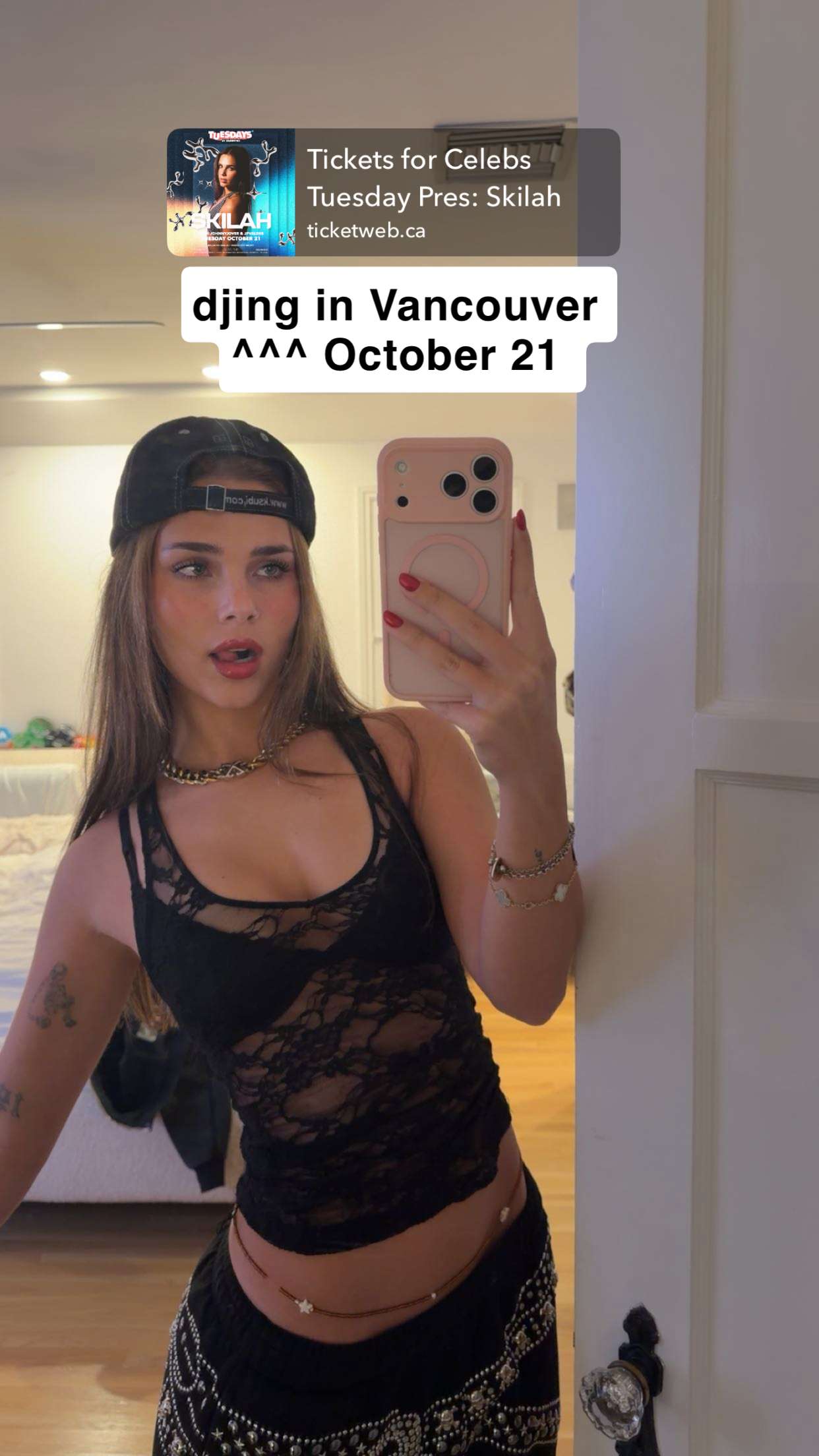 skilahblue snapchat image archive image