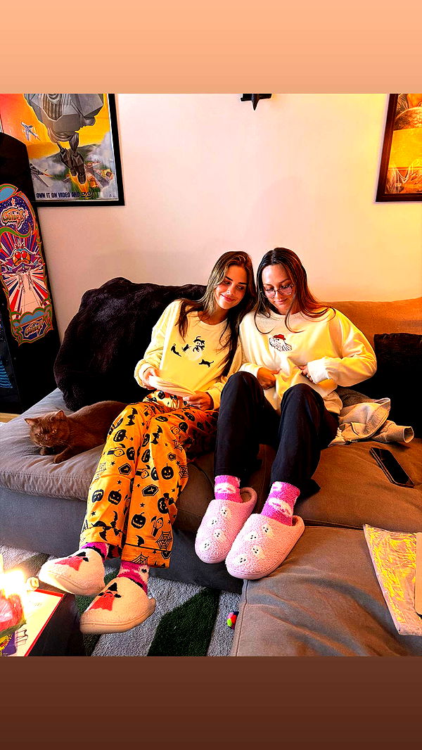 skilahblue image ~ Altpins