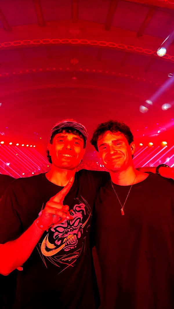 skilahblue image ~ Altpins