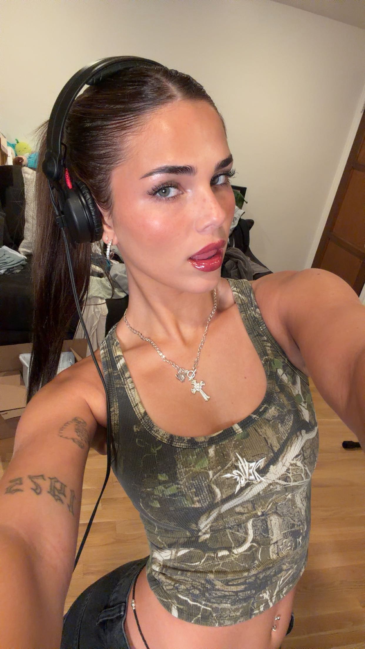 skilahblue snapchat image archive image