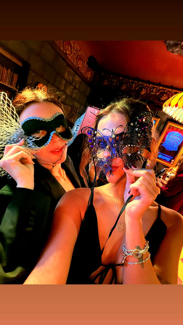 skilahblue image ~ Altpins