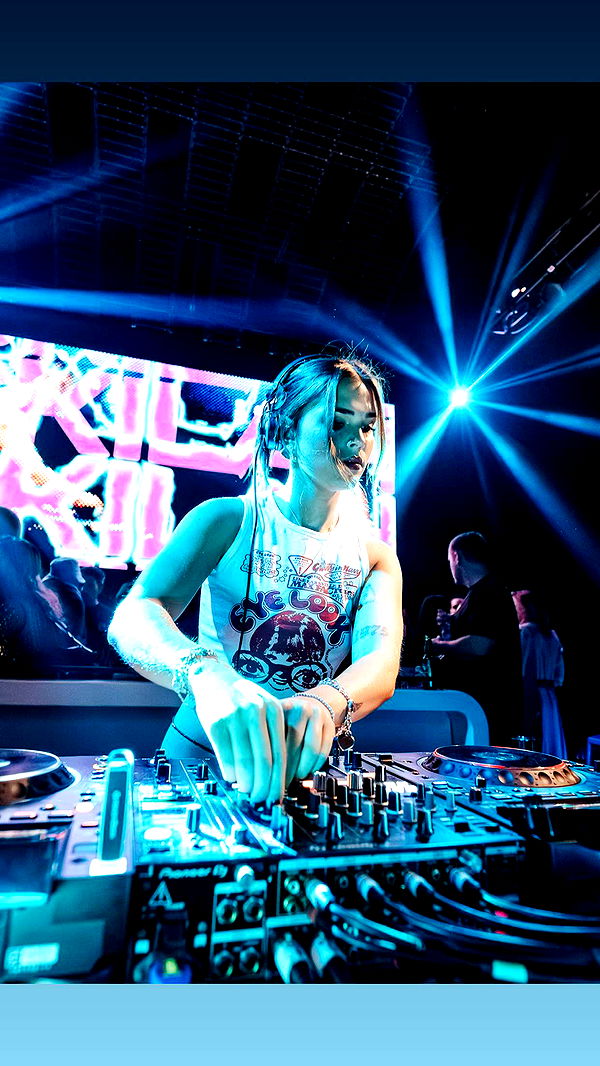 skilahblue image ~ Altpins