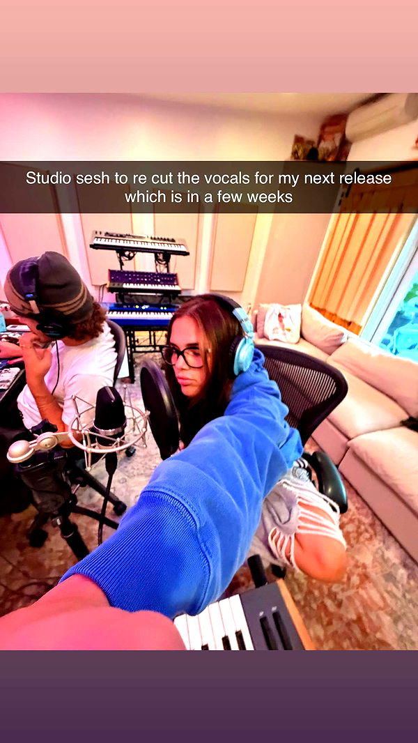 skilahblue image ~ Altpins