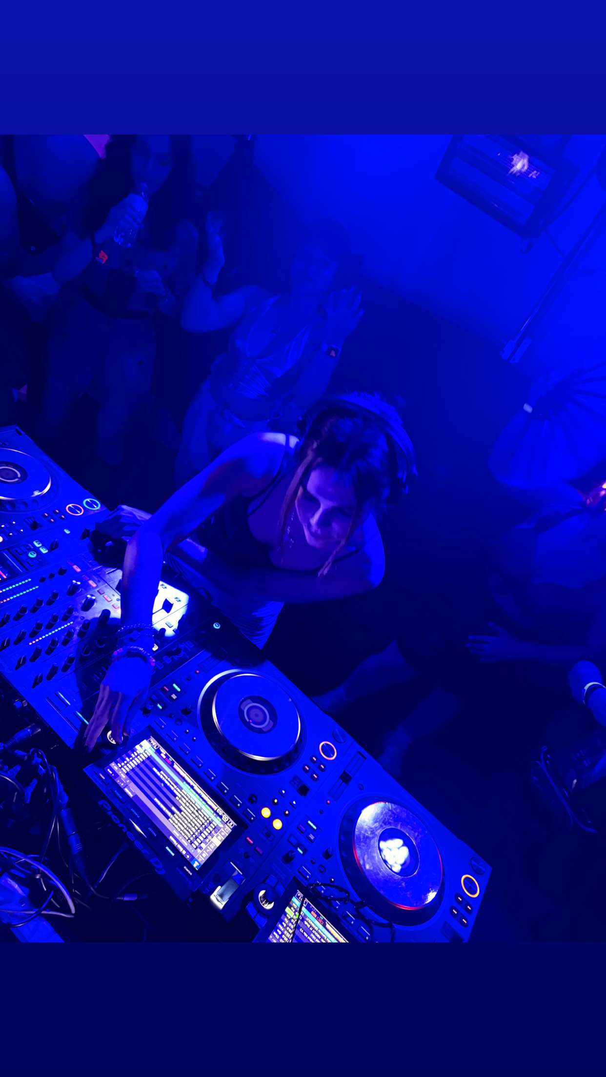 skilahblue snapchat image archive image