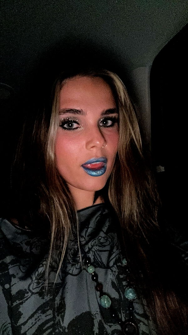 skilahblue image ~ Altpins