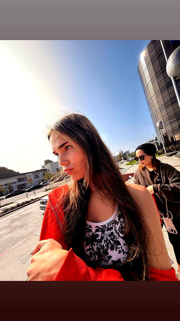 skilahblue image ~ Altpins