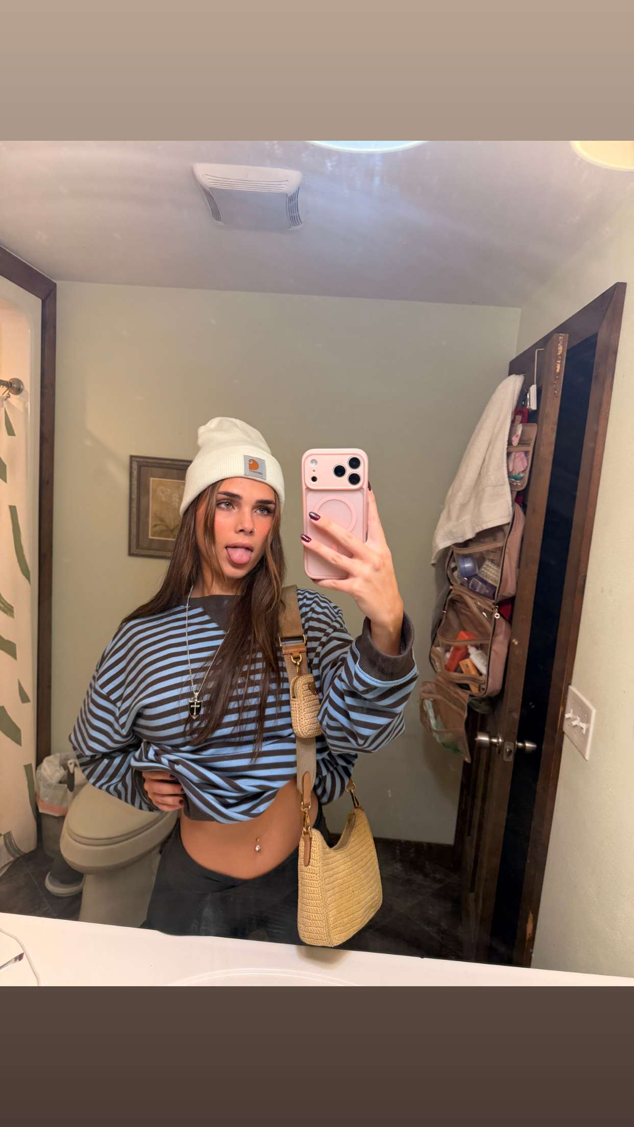 skilahblue snapchat image archive image