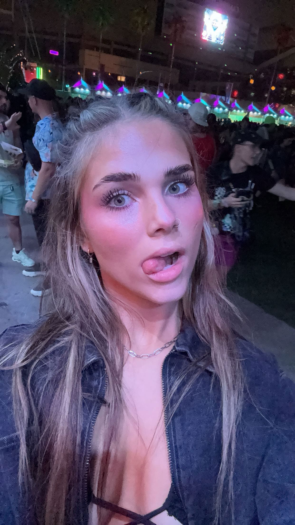 skilahblue snapchat image archive image