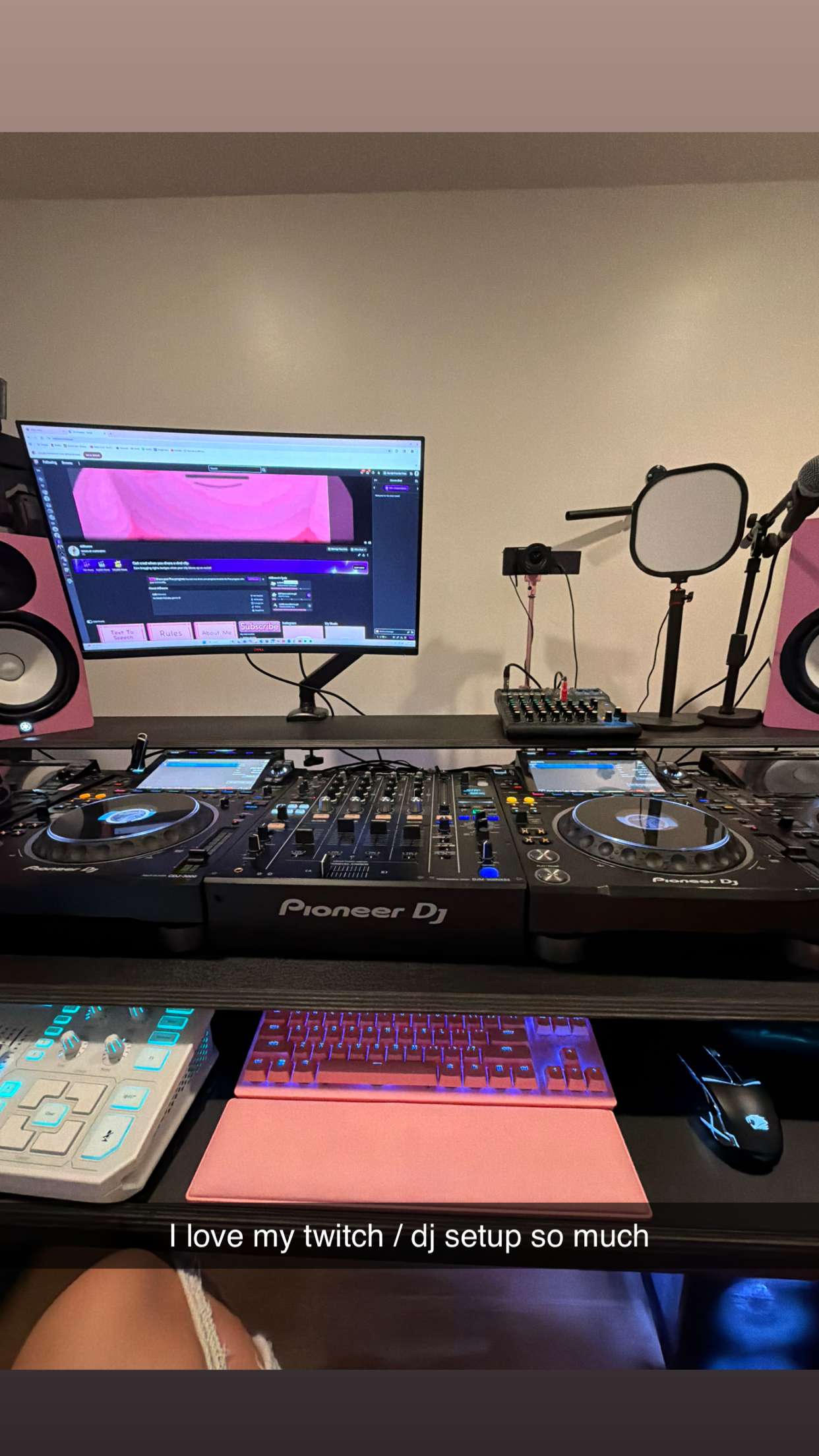 skilahblue snapchat image archive image