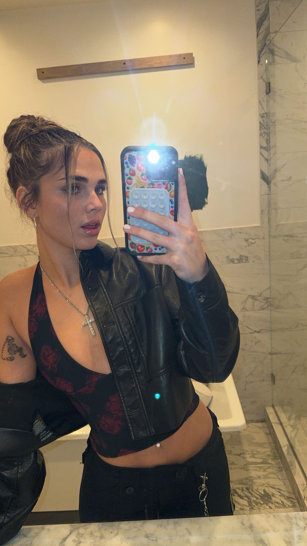 skilahblue snapchat image archive image