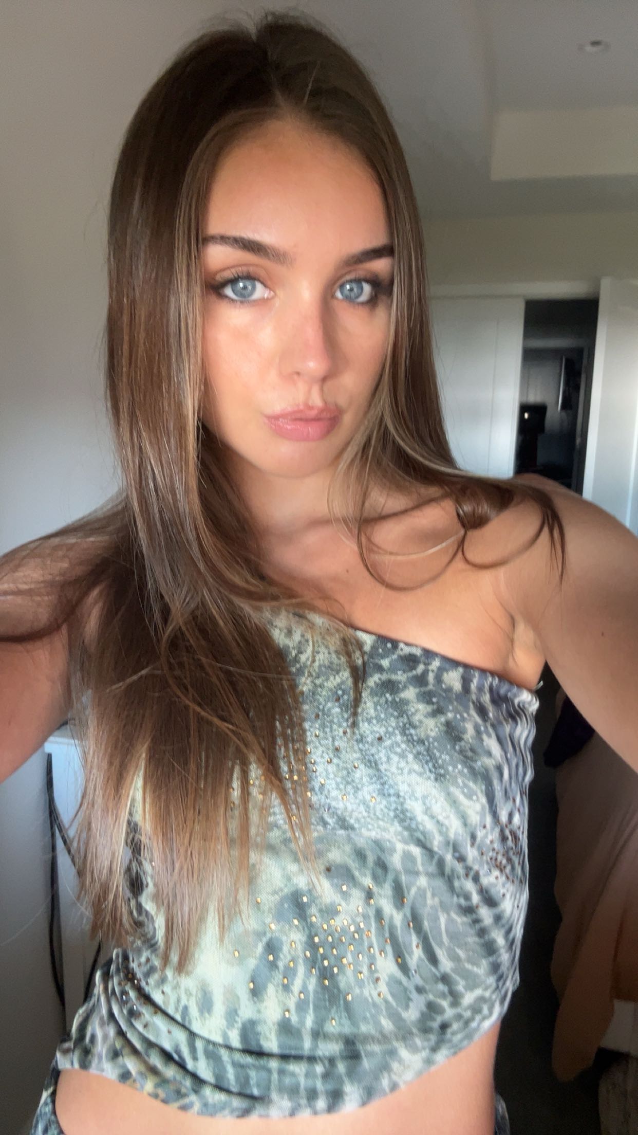 soph4ocean snapchat image archive image