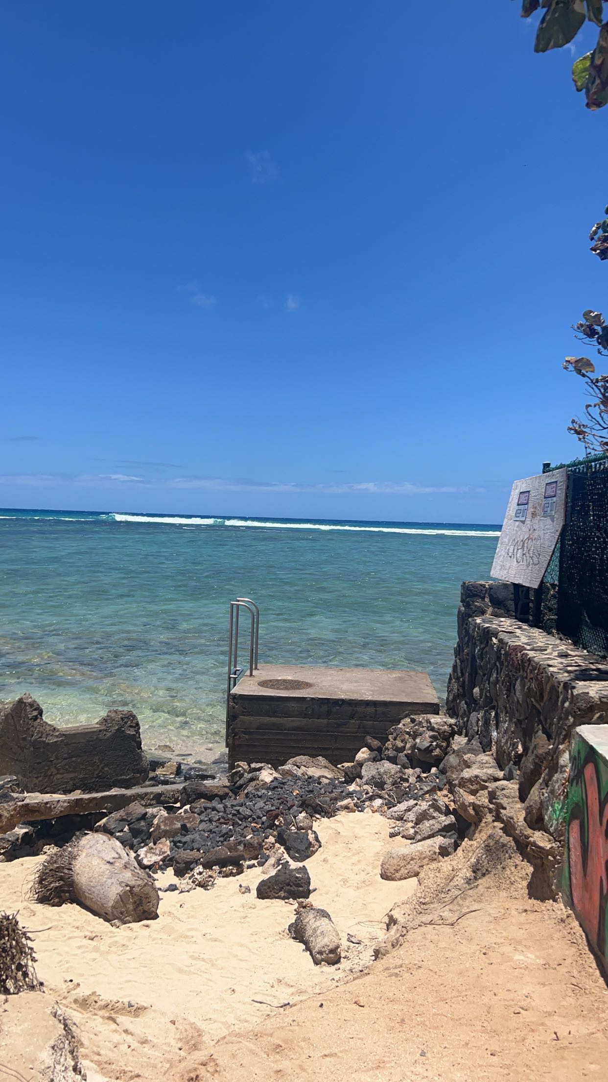 soph4ocean snapchat image archive image