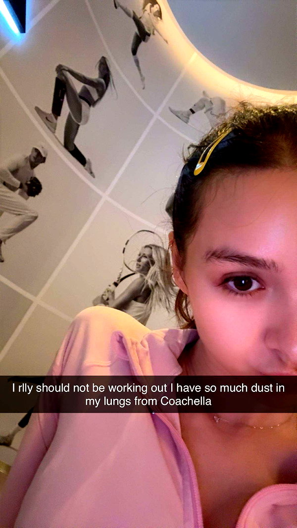 sophieeemudd snapchat image archive image