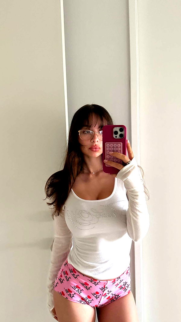 sophieeemudd snapchat image archive image