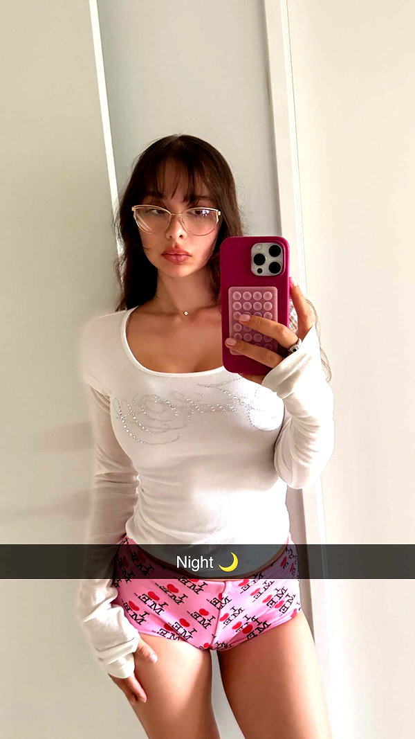 sophieeemudd snapchat image archive image