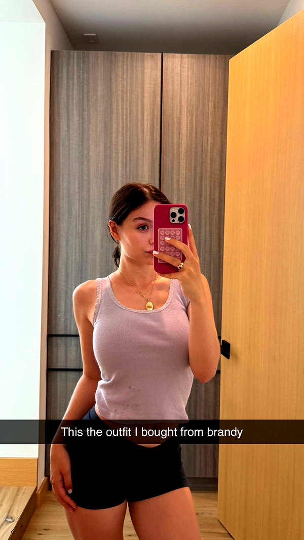 sophieeemudd snapchat image archive image