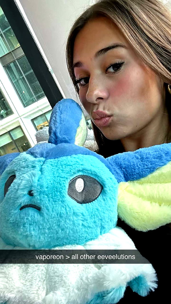 sophieraiin snapchat image archive image