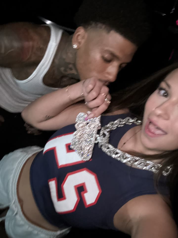 sophieraiin snapchat image archive image