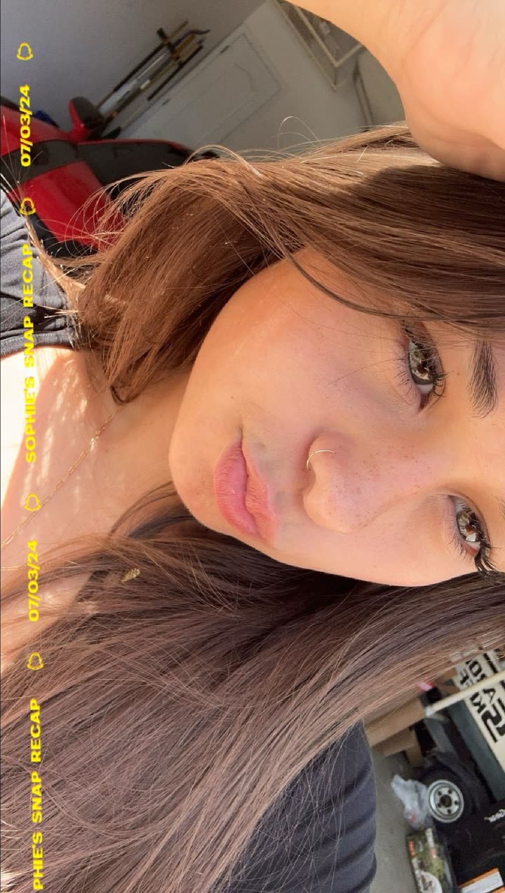 sophieraiin snapchat image archive image