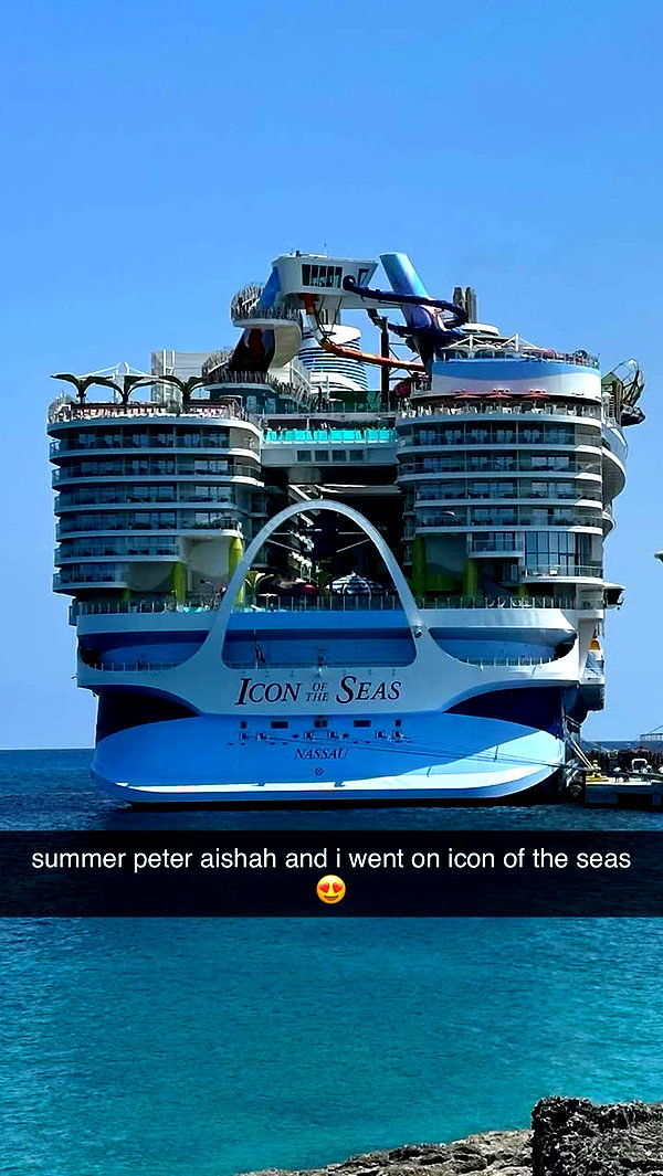 sophieraiin snapchat image archive image