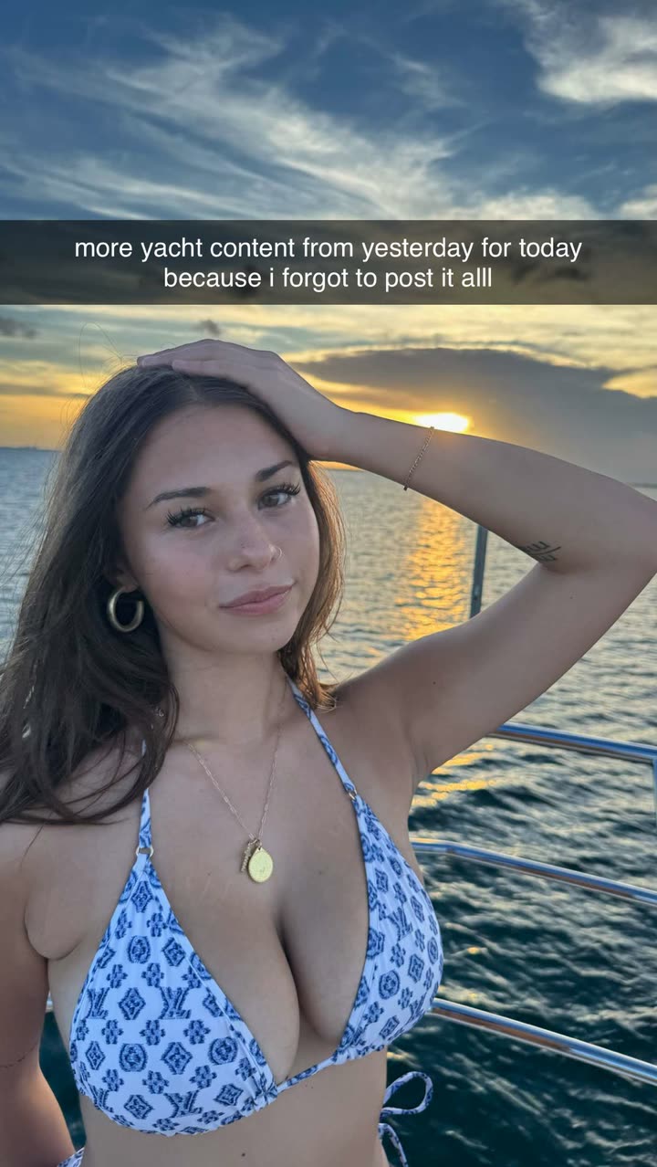 sophieraiin snapchat image archive image